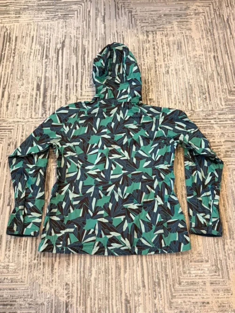 NEW The North Face women's large Hyvent 2.5L waterproof Retails $150. - Picture 7 of 9